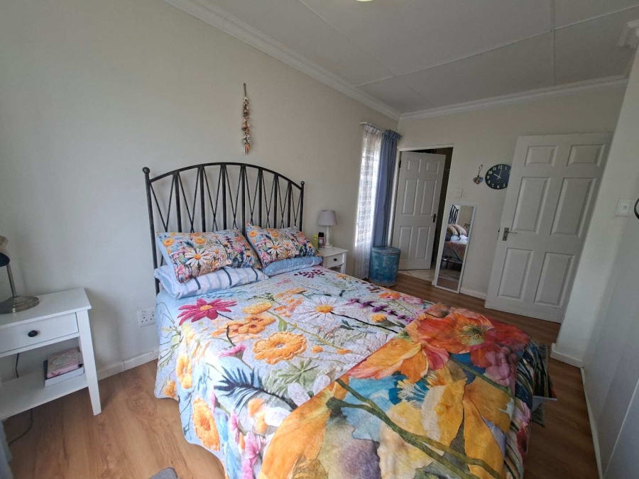 3 Bedroom Property for Sale in Fraaiuitsig Western Cape